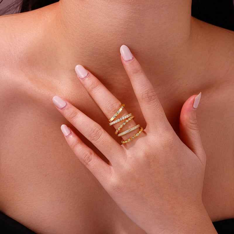 Starlight Eternity Moissanite Ring Set - 5-Piece Stacking Jewelry