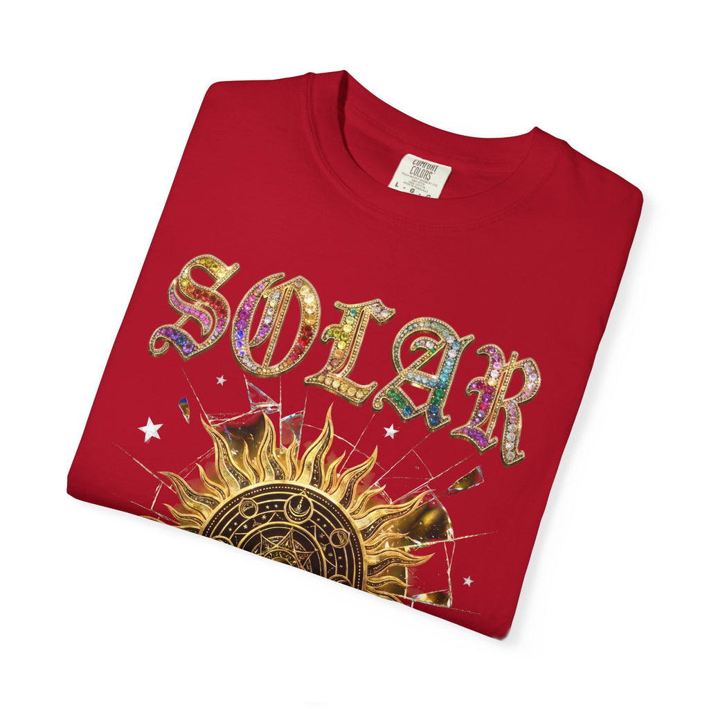 Vintage Sun Print Graphic T-Shirt - Retro Solar Symbol Design