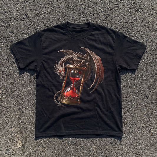 Crimson Drachen Sanduhr Grafik T-Shirt – Schweres Baumwoll Dark Fantasy Streetwear T-Shirt