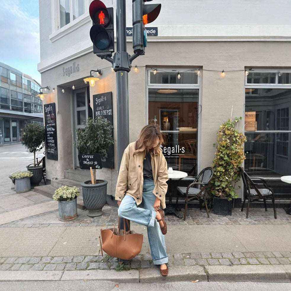 Classic Khaki Trench Coat with Lapel Collar