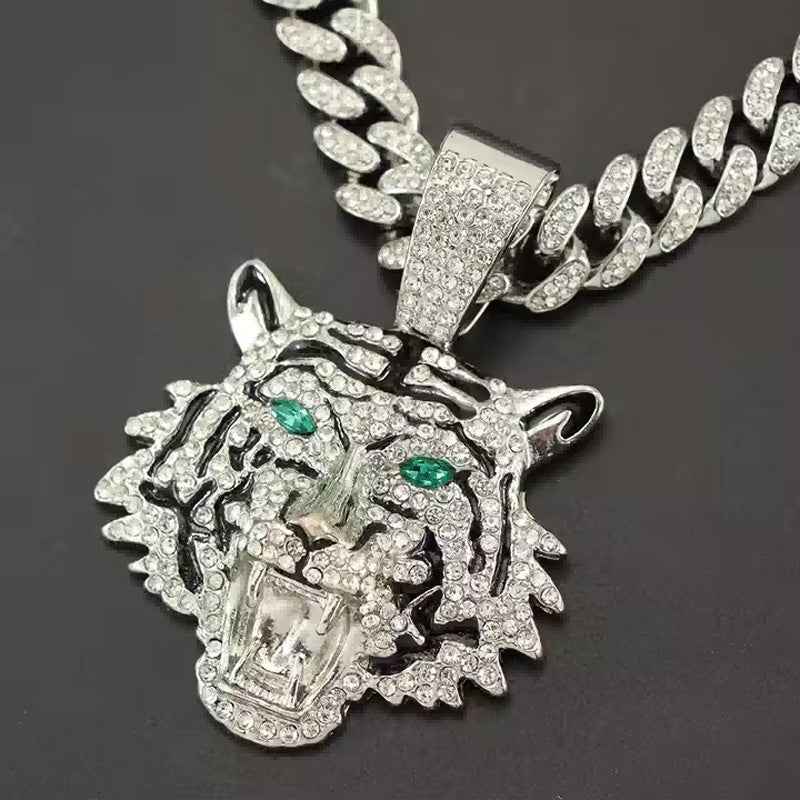 3D Diamond Tiger Head Football Pendant - Zinc Alloy & Stainless Steel