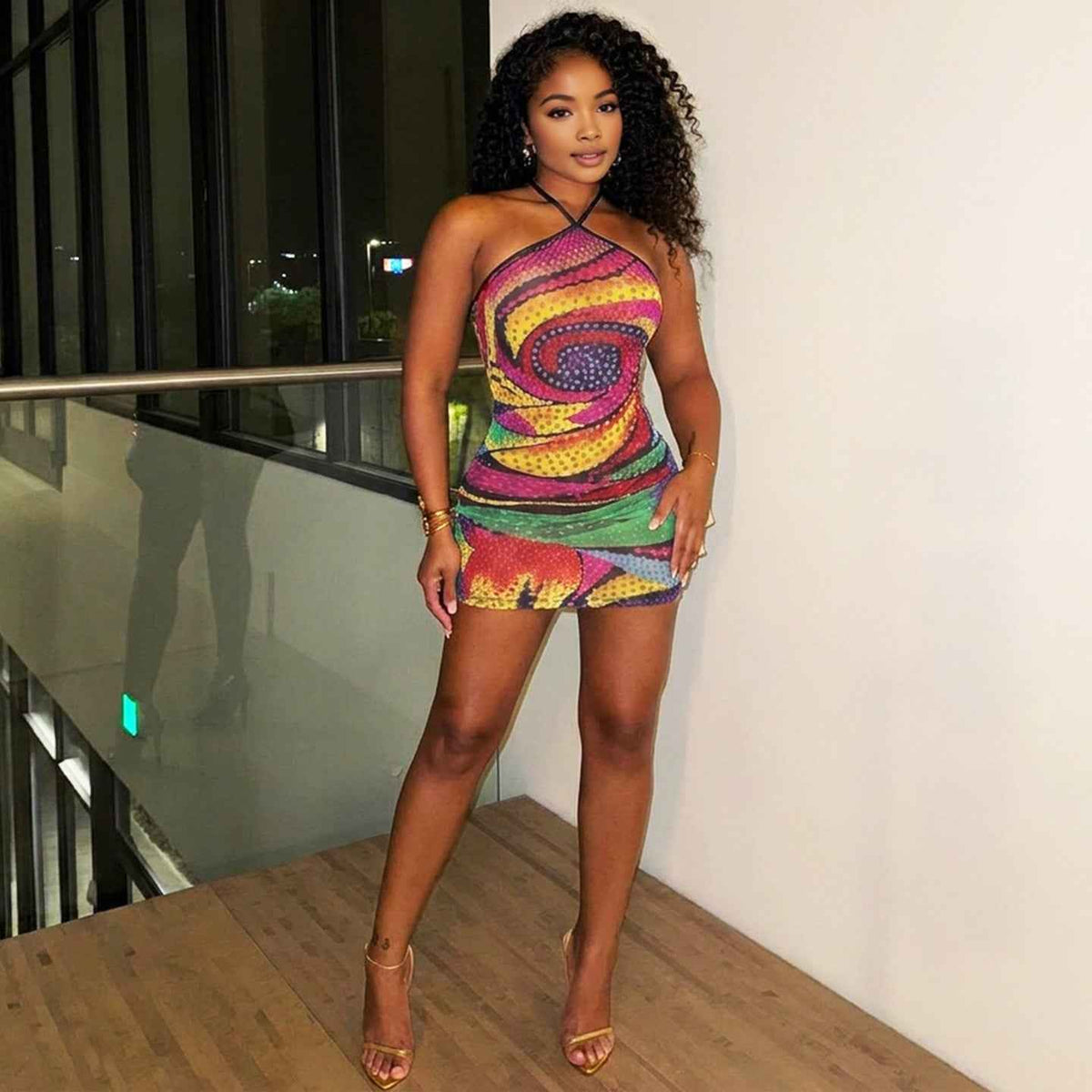 Color-Block Bodycon Halter Dress - Women's Fashion Statement Partywear