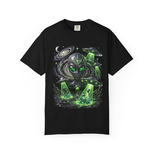 Y2K Cyberpunk Cosmic Space Monster T-Shirt Green Neon Aura Unisex Harajuku Style Streetwear Comfort Colors 1717 Graphic Tee