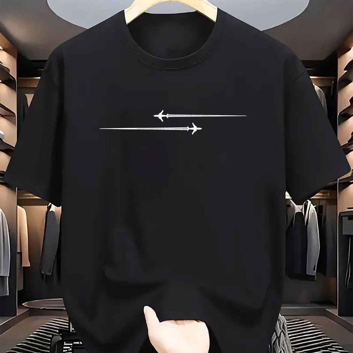 Vintage Minimalist Airplane Graphic Tee: Loose Fit Streetwear Classic