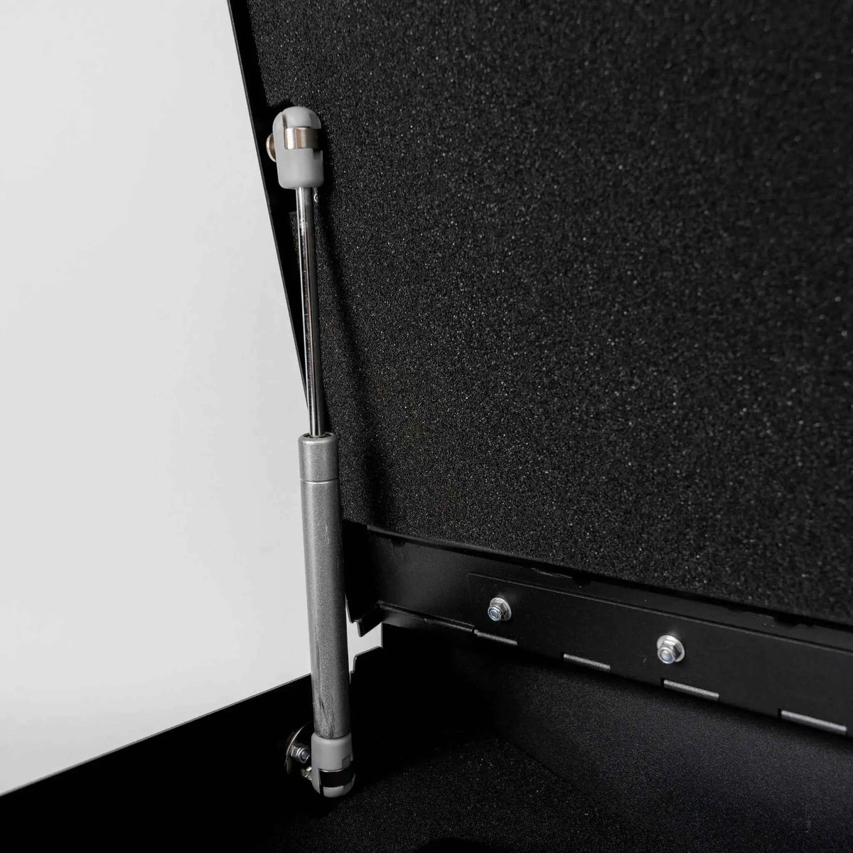 BoostedSafe Elite: Fingerprint, Key & Digital Combo