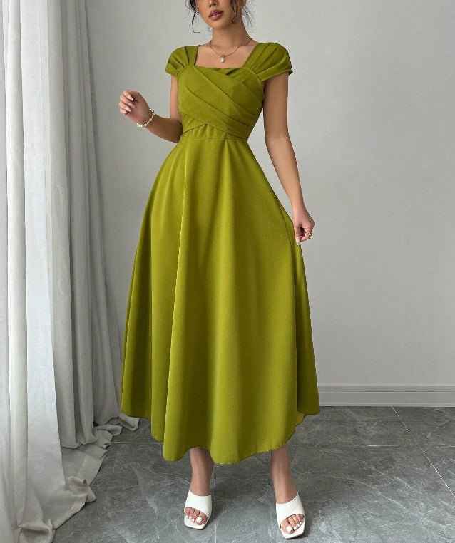 Hepburn-Inspired A-Line Dress with Slimming Waist