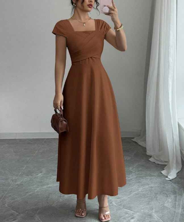 Hepburn-Inspired A-Line Dress with Slimming Waist