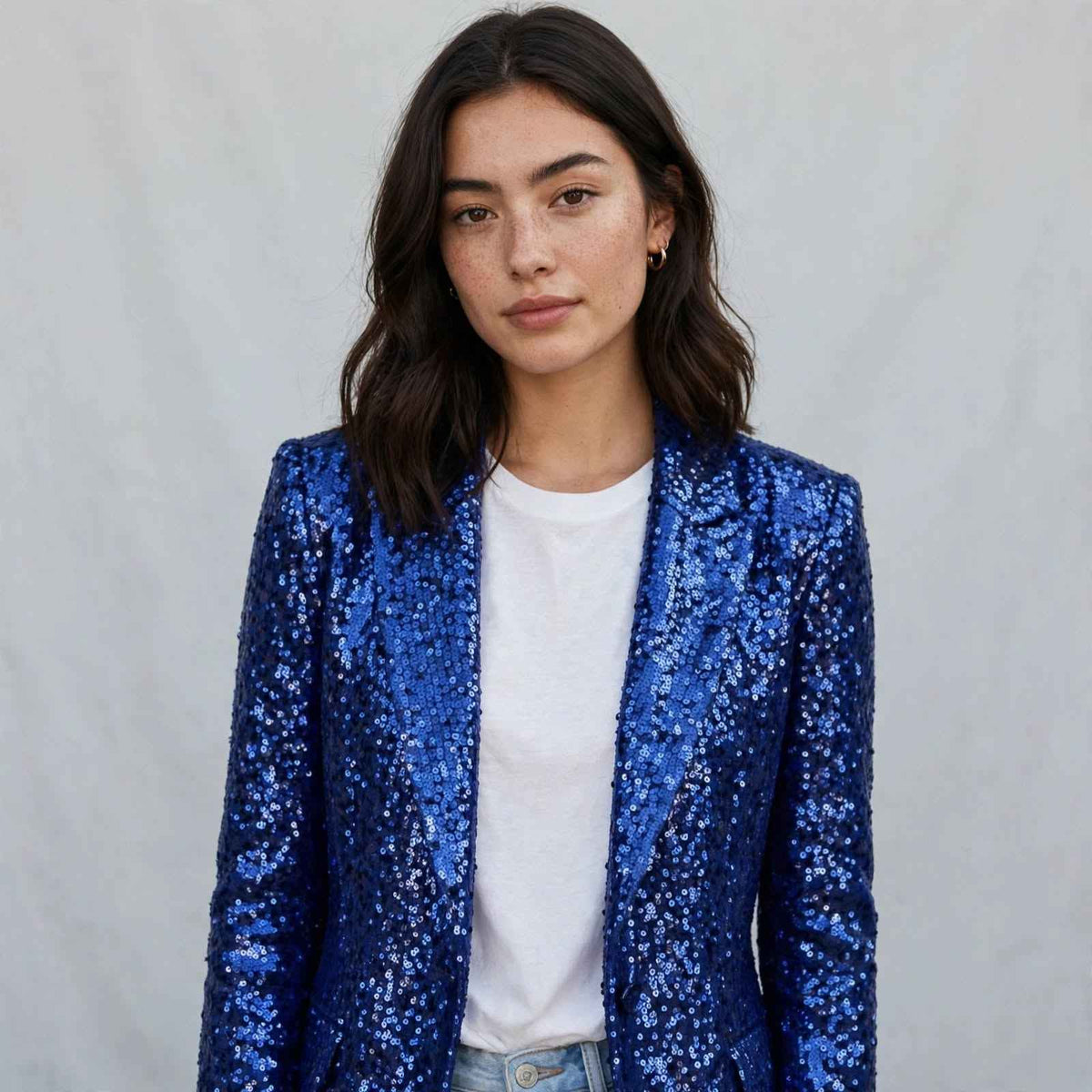 Women's Sequin Short Coat: Sparkle for Winter Style