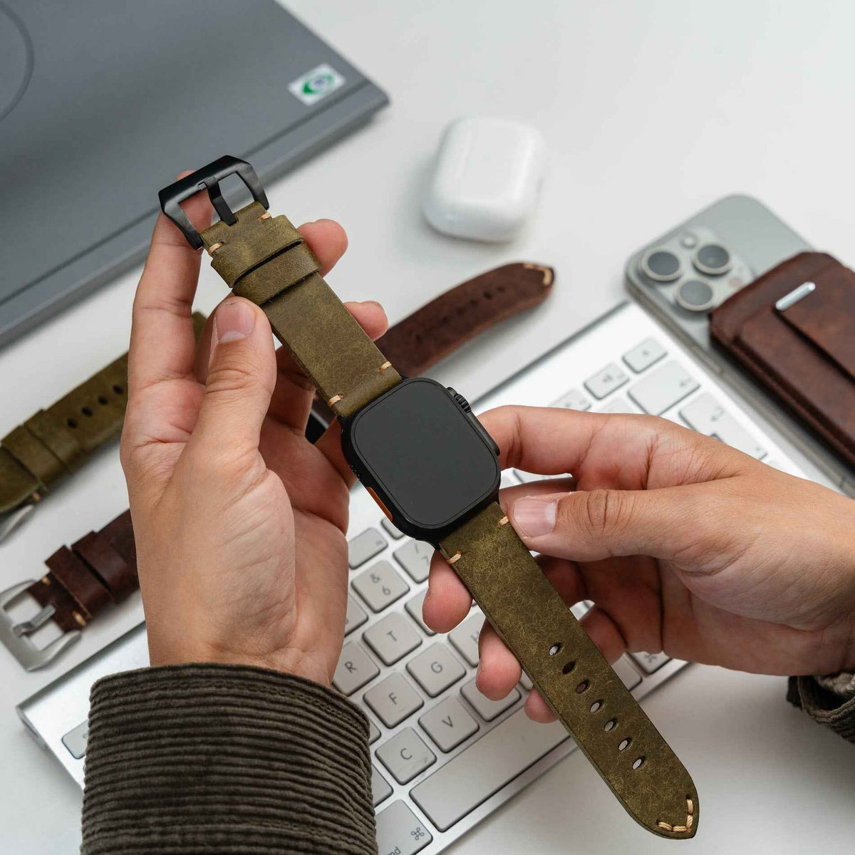 Rugged Vintage Leather Strap for Apple Watch Ultra