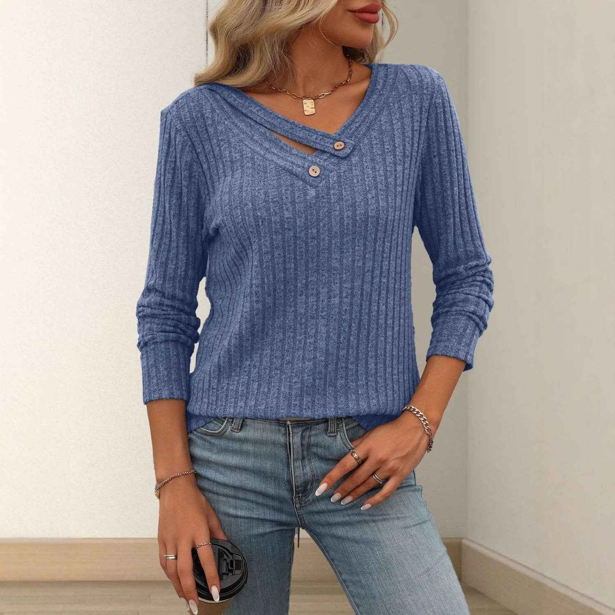 Solid-color V-neck Long-sleeve Knit Top With Buttons