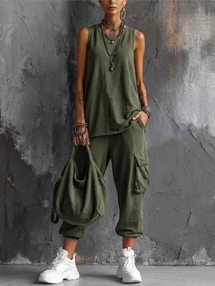 Womens Sleeveless Top Ankle-Fit Pants Set